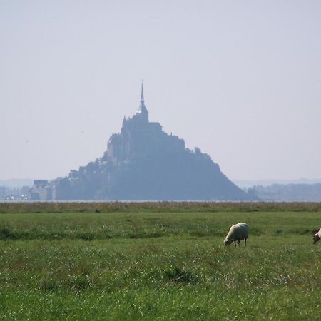 Charmante Maison De Pecheur En Baie Du Mont Saint Michel Genêts Exteriér fotografie