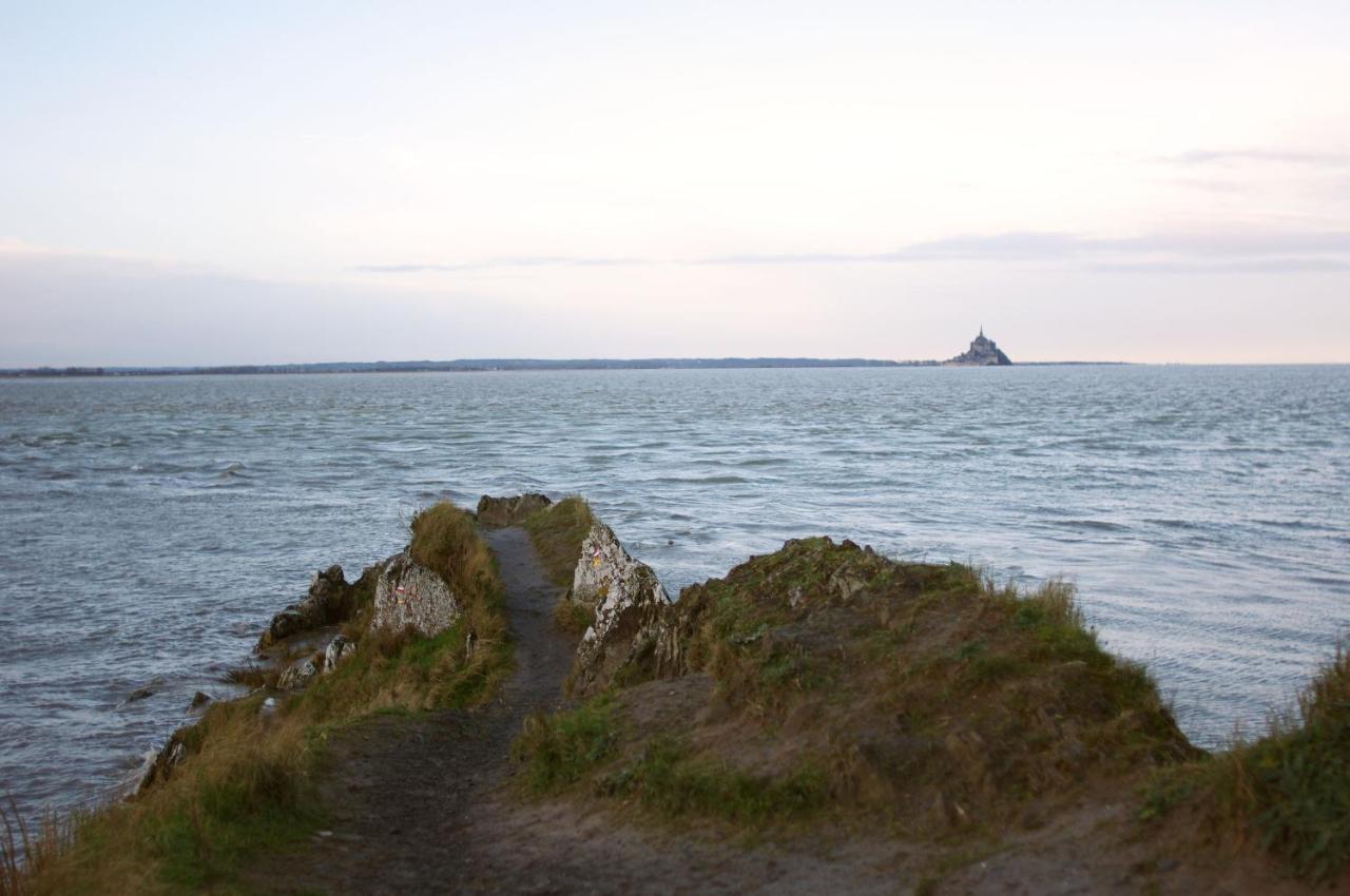 Charmante Maison De Pecheur En Baie Du Mont Saint Michel Genêts Exteriér fotografie